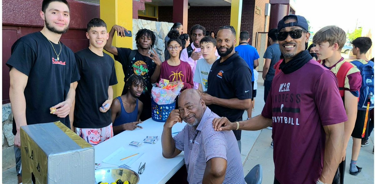 RIP Coach Forbes. You will forever be missed 💔
“While we are mourning the loss of our friend, others are rejoicing to meet him behind the veil” – John Taylor
 #WAB #FAMILY #ANDRESSSTRONG