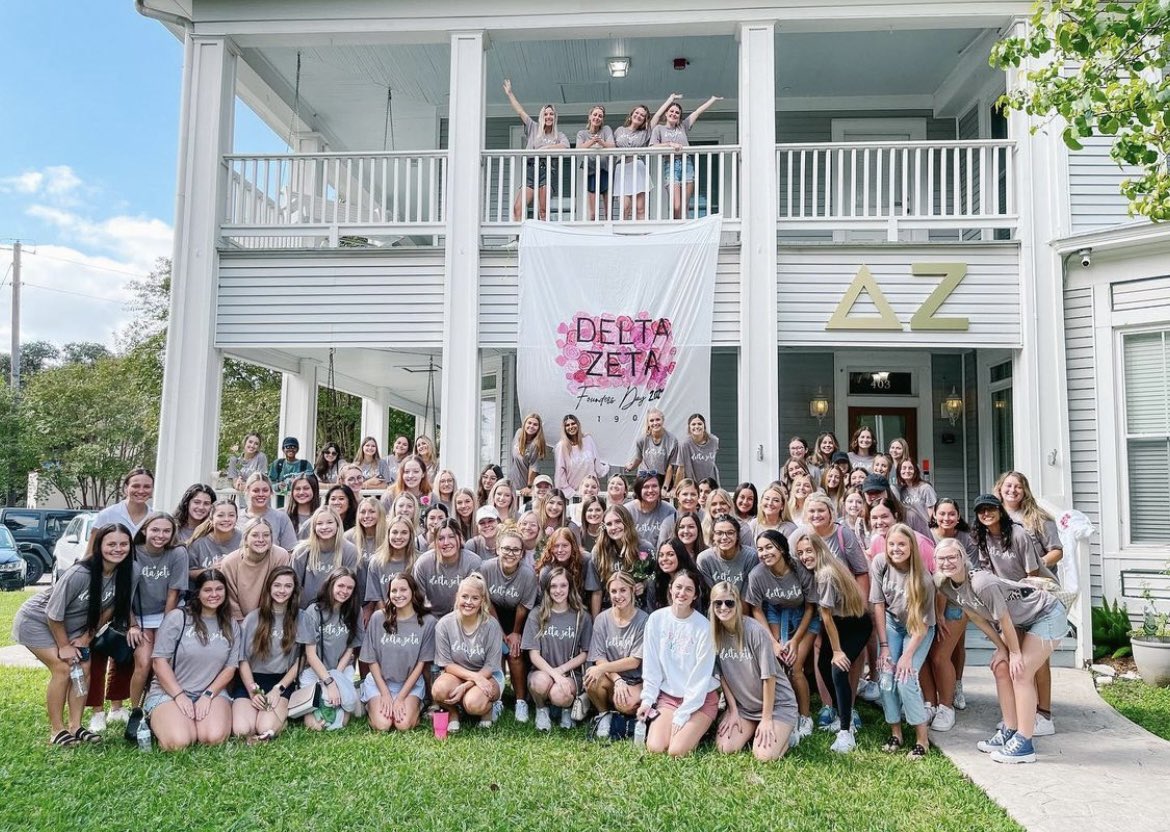 TXST DELTA ZETA tweet media