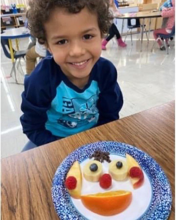w_persistence's tweet photo. Update on our Fun Food Thursday creations …Stay tuned for more delicious updates ☺️ #wawmproud https://t.co/yzHReiTVbU