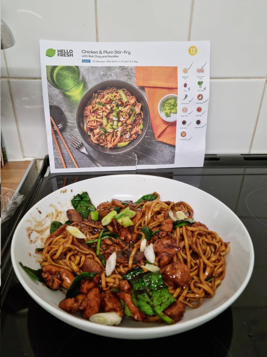 argyllmummy's tweet photo. Not great 1st impression @HelloFreshUK with missing plum &amp; bok choy from 1 recipe &amp; other ingredients/recipe card from another  #wontbearepeatcustomer #hellofreshfail https://t.co/7P0xuIE6Fn