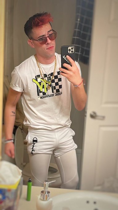 #followmeononlyfans  https://t.co/gAlELQJ0Yg https://t.co/PWFSwIyrcd<a href="/tag/followmeononlyfans"class="tags">#followmeononlyfans</a>