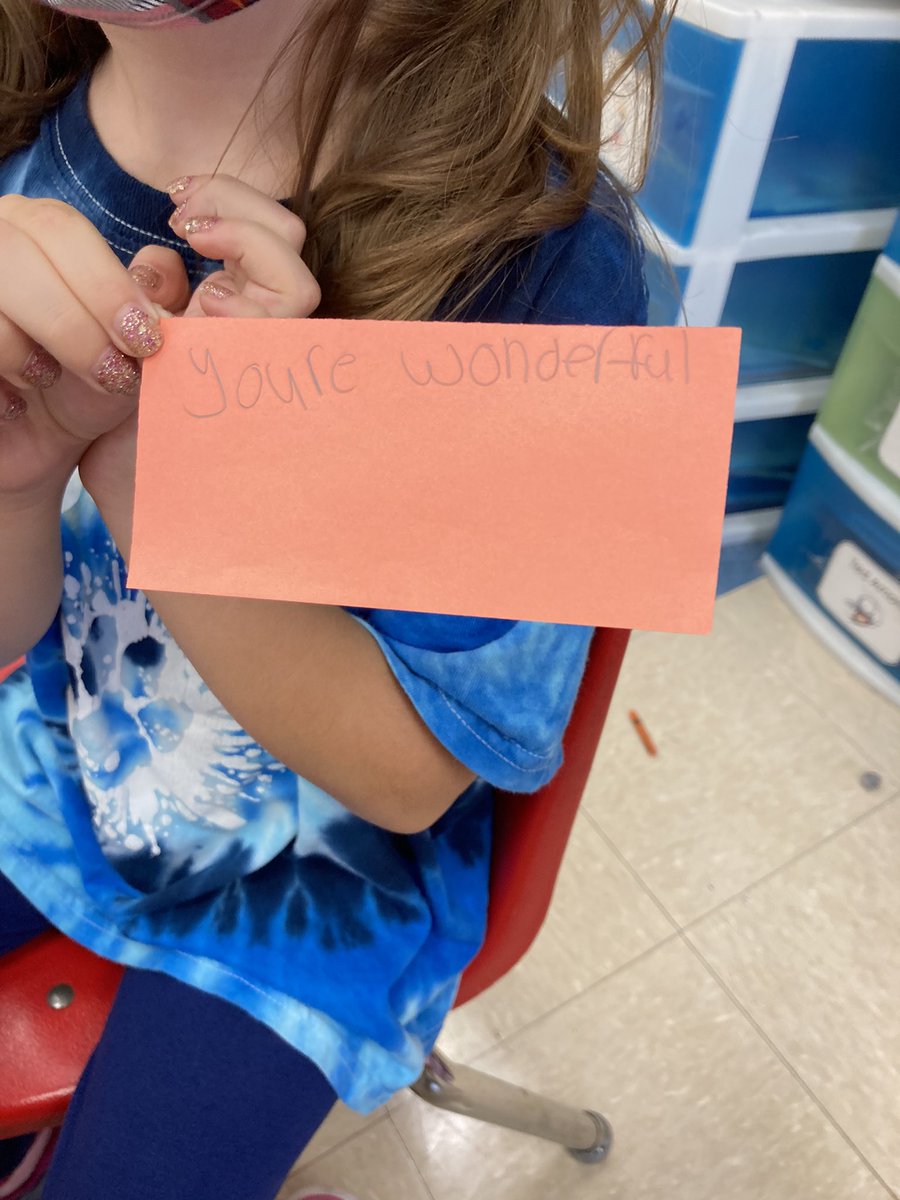 MrBeattyMPE's tweet photo. 4th grade surprised my students with kind notes for #nationalcomplementday. They were so excited!
@pbcsd @MarshPointeEl @MPEPrincipal https://t.co/K8F3tVK9GO