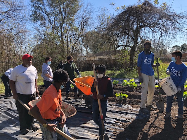 SouthUnionCDC's tweet photo. South Union honored Dr. Martin Luther King, Jr. this Monday. We honor MLK every year, but we also do it every day by building legacy for our community. We equip and empower our youth to make their dreams reality through STEM education. #SowingSeedsofSuccess #STREAMS2022! https://t.co/bnbasTgI6k