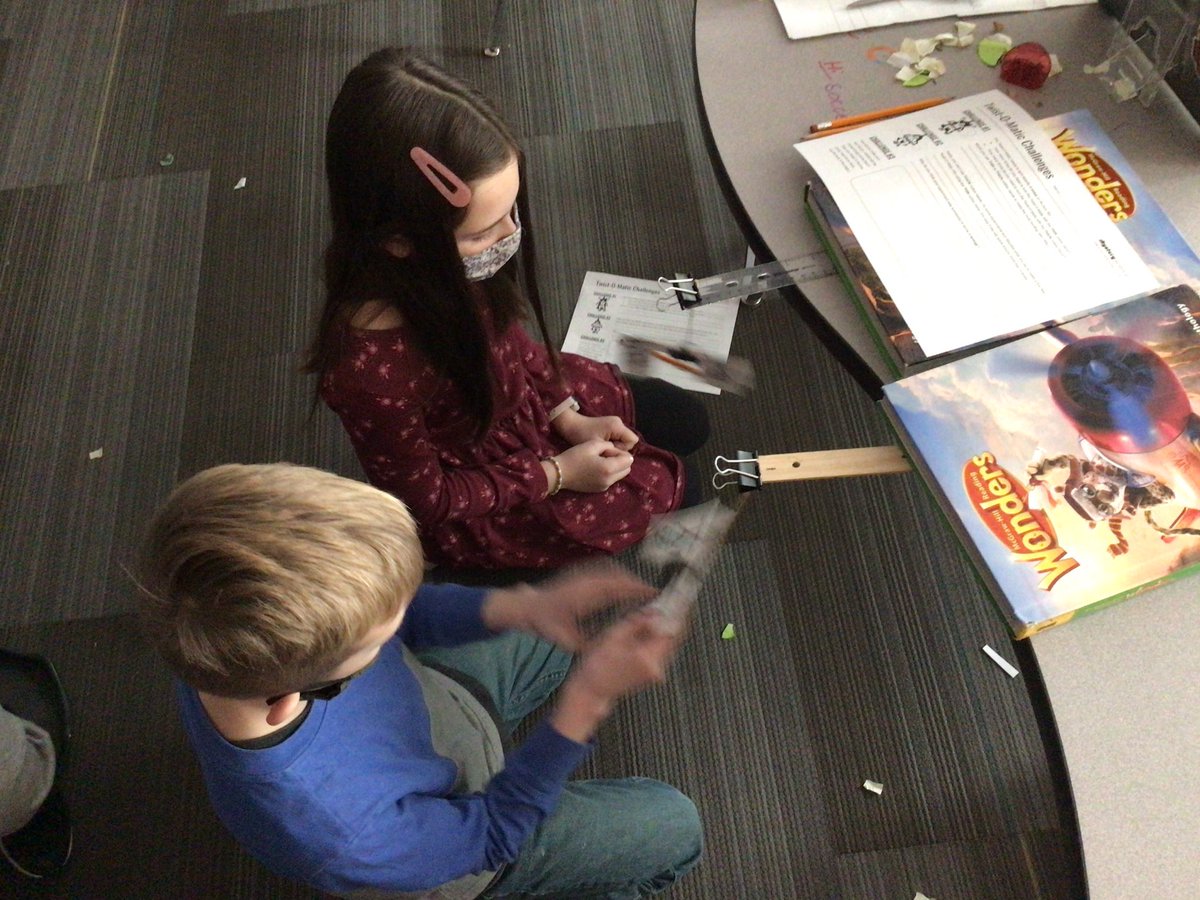 mrswaters4th's tweet photo. Starting our science unit on energy and emotion with our twist-o-matics! https://t.co/TW4E0wwkx2