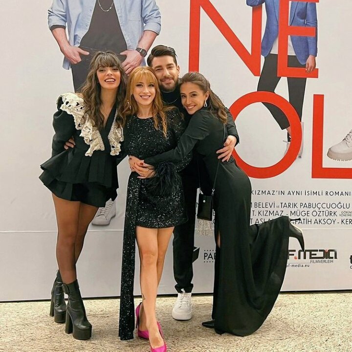 gorgeousekerci's tweet photo. ayy çok güzeller deliriiceeem😍 #bendenneolur https://t.co/YTW6vAs1Ps
