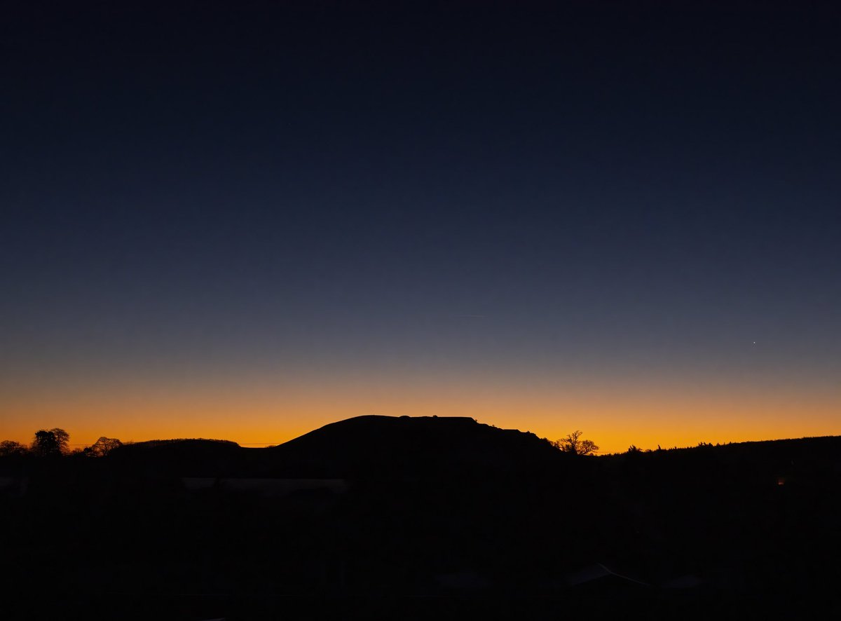 Before sunrise this morning. Cley Hill, Wiltshire Canon 90D + Sigma 20mm Art #TheStormHour #ThePhotoHour