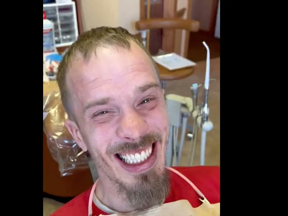 barstoolsports's tweet photo. Promises Made-Promises Kept: Dave Portnoy Purchased Rough and Rowdy Fighter 'Trailer Park' New Teeth And They Look Fantastic https://t.co/TFqiOADPXp https://t.co/Zm61GM1eLG