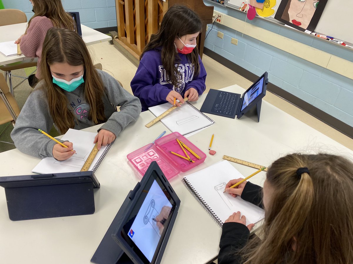 Elizabeth Lukes tweet media