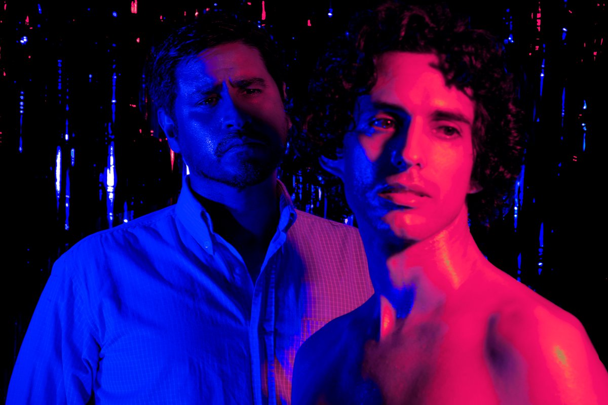 [#Teatro] Nueva obra en el #NuevoTeatroJulieta: VIVO | Seis únicas funciones | jueves 8:00 p.m.  | Del 27 de enero al 3 de marzo.
Entradas en <a href="/joinnus/">Joinnus</a>