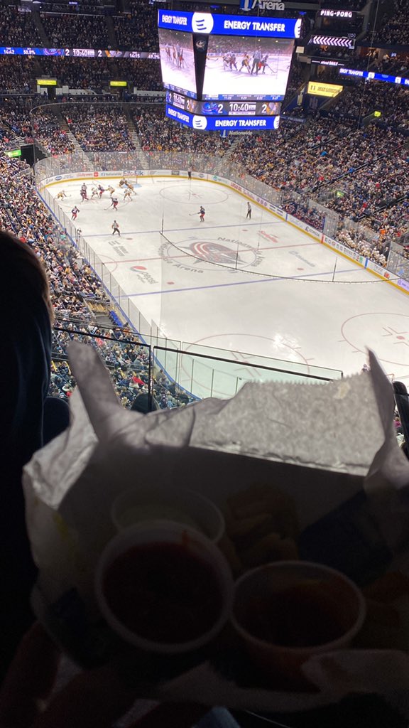 Hey <a href="/Col_BlueJackets/">ColumbusBlueJackets</a> … I don’t know how to let security know that there is a hamburglar in the building- according to my best friend, who was sitting right beside my food when I left for the restroom, but didn’t see the ninja hamburglar do his dirty deed #help #hungry