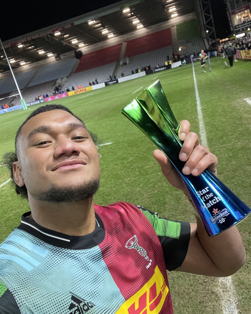 Harlequins's tweet photo. 👊 Big performance from this man last night. 

🇹🇴 Viliami Taulani, well played. 

#COYQ https://t.co/Qe9MvXCfmt