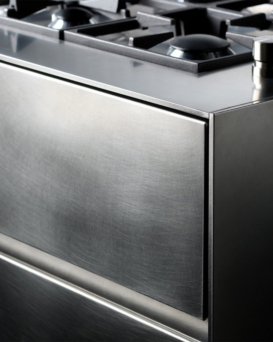 emptystudio's tweet image. Satin steel. Handcrafted details. Get inspired by Emptystudio curated collections of Italian design kitchens and accessories.

↓
emptystudio.com

#emptystudio #madeinitaly #homedesign #kitchen #vanities #closet #designcloset #timelessdesign #design