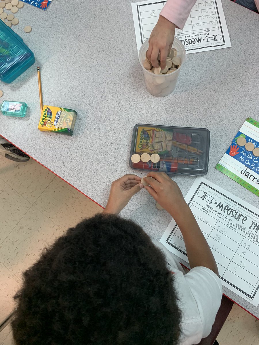 Having fun with non-standard measurement in First Grade! We LOVE Math in Room 11! @EESMaher #funinfirstgrade #oneccps