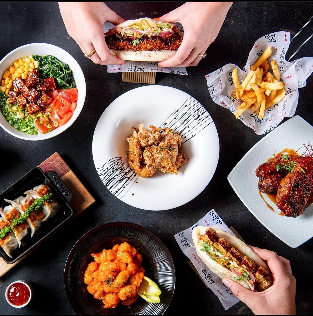 So many choices, how do you make the decision? Hint...you don't, you just bring friends, order one of everything, and get to try it all! All of this and more is available at #samotobymorimoto in both LA and NYC! Bring your group out this weekend and enjoy it all!