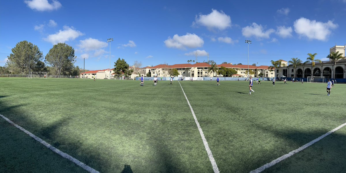 ManiMan16's tweet photo. @GumbyGrrl Hanging out, watching some @SanDiegoLoyal open tryouts… https://t.co/KXaT2IMXD7