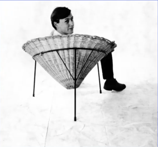PodioMX's tweet photo. The Conran Effect en memoria de Sir Terence en el Design Museum de Londres
Leer más 👉 https://t.co/hZb76Du3Rr
@DesignMuseum #SirTerenceConran #TheConranEffect #exposición #TheLightReport @diezcompany #HaciendoEquipo #desdeelpodio https://t.co/rKzcDmheLj