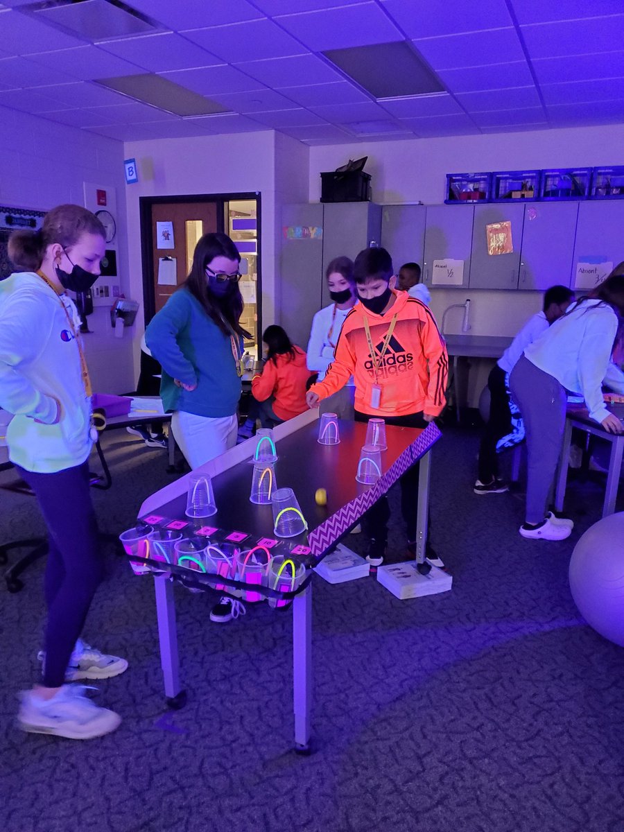 MKMathCoach's tweet photo. Glow party in @MSayles87's class to practice order of operations! The kids were answering questions to get to play the game at their station! The S's loved it! #157cisdetermined #allin157c @HCMSTigers157c @MSayles87 https://t.co/oVHkLPEk1J