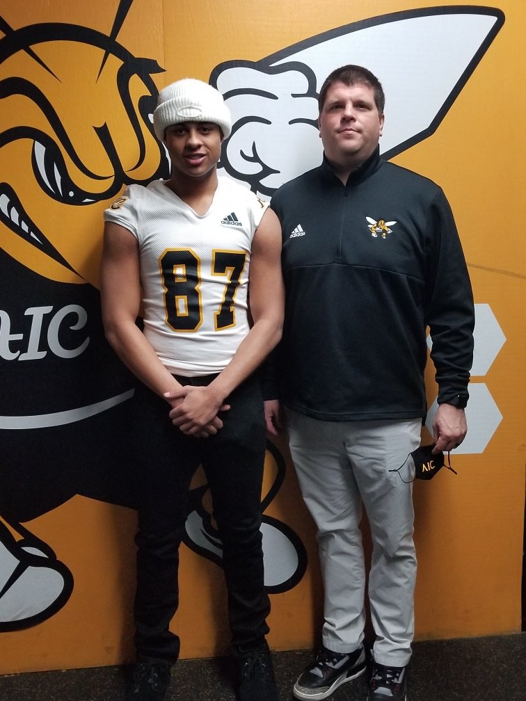 TMACK871's tweet photo. After an incredible visit to @AICFootball @CoachRuss2 @CoachKKulzer I'm humbled to receive a scholarship offer to continue my education and college football career. My family, @coachcrown1 and I are thankful for the opportunity. #3rdfloormentality https://t.co/6JKuJYJoW1