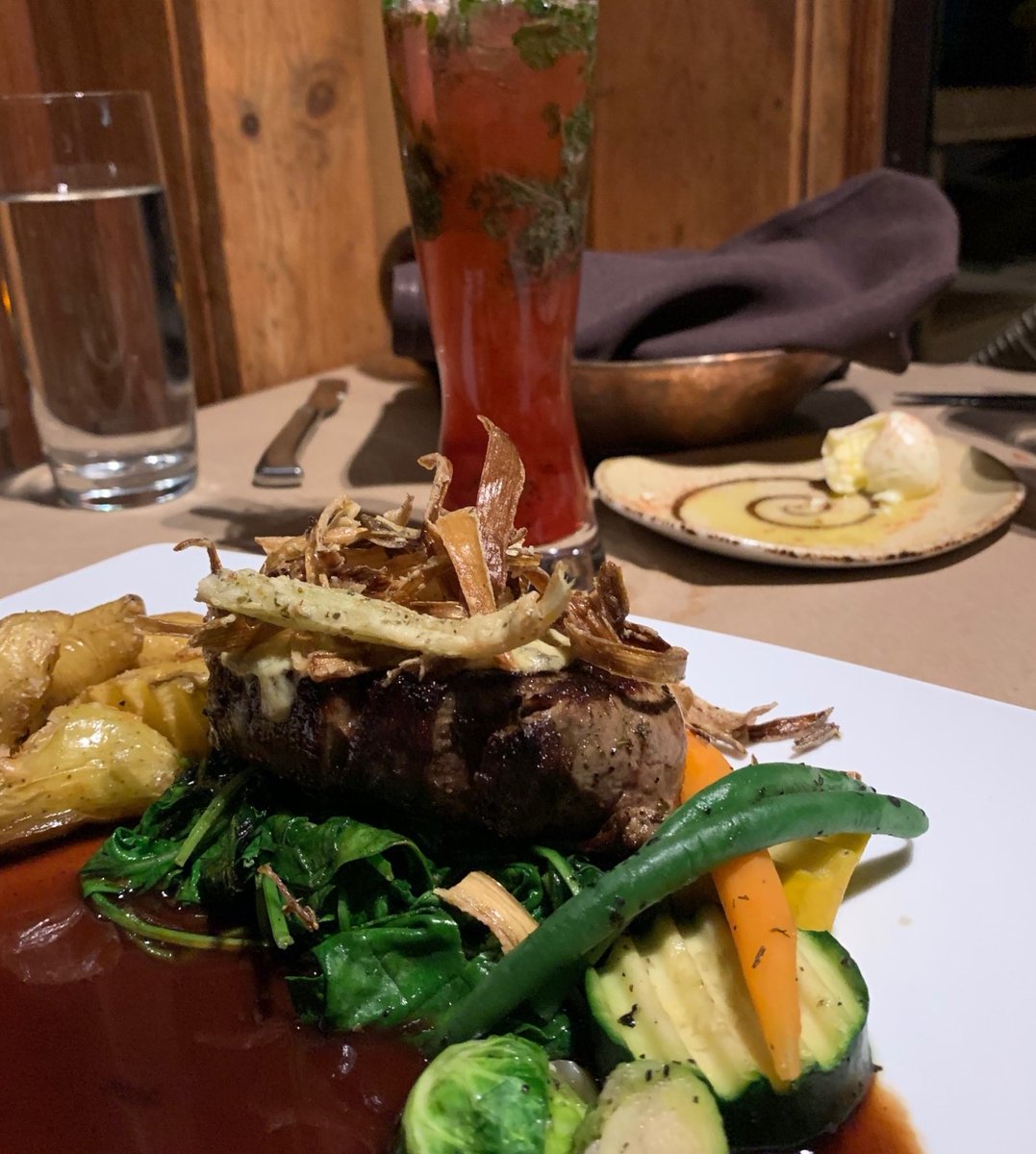 RiversEndJenner's tweet photo. Date night ft. our Applewood Smoked Filet Mignon. Grab your love for a special night at River's End! โจ๐ค #RiversEndJenner #SonomaCoast #JennerCA https://t.co/UaTvhZP4l5