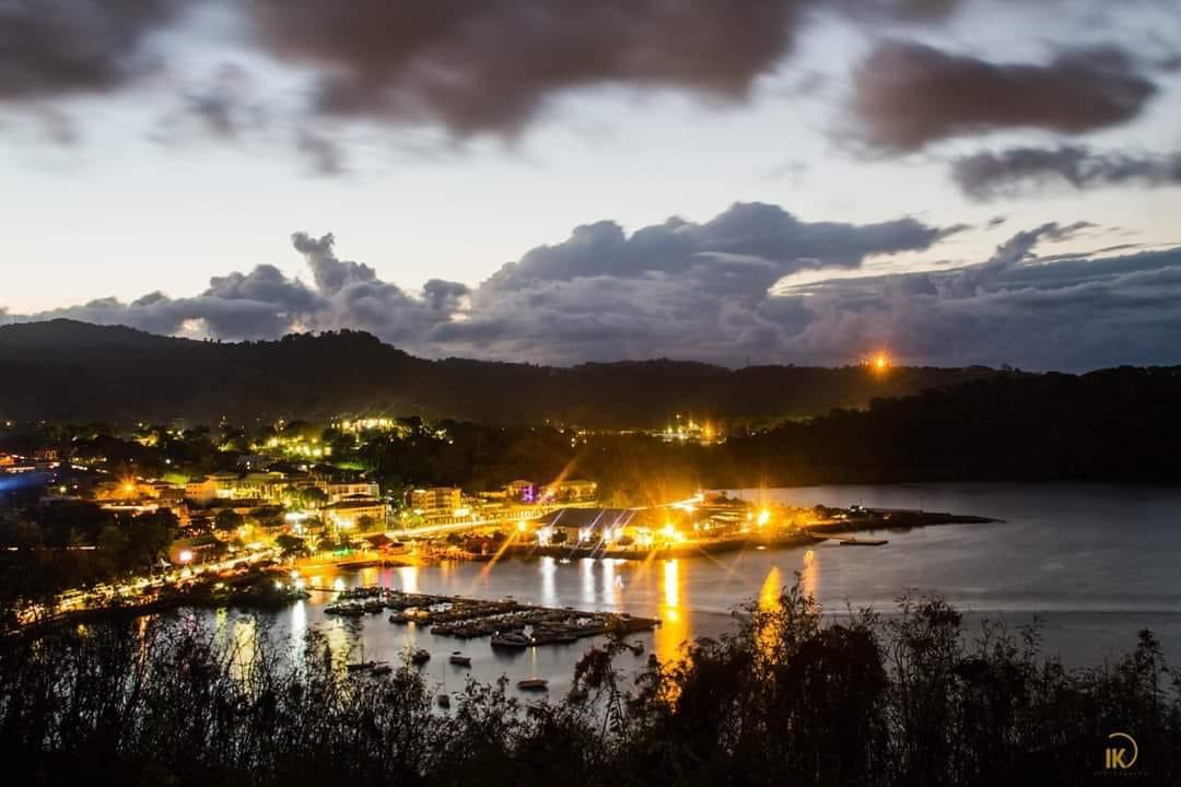 VisitMayotte's tweet photo. Mamoudzou, chef-lieu de Mayotte, vu de la pointe Mahabou. 🇾🇹 #MayotteLaMagnifique #VisitMayotte https://t.co/689TCobw4W