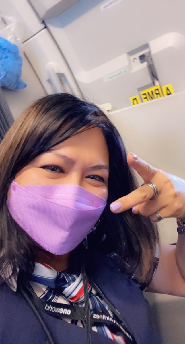 ARMY represented! Hello moots from 20,000 feet.. have to stay seated cause of turbulence.. heading to Charlotte then will ended up in Minnesota tonight if weather in the east permits lol 
WE ARE BUTTERPROOF
#BTS_Butter #BTS @BTS_twt https://t.co/Y9PrRik2gu