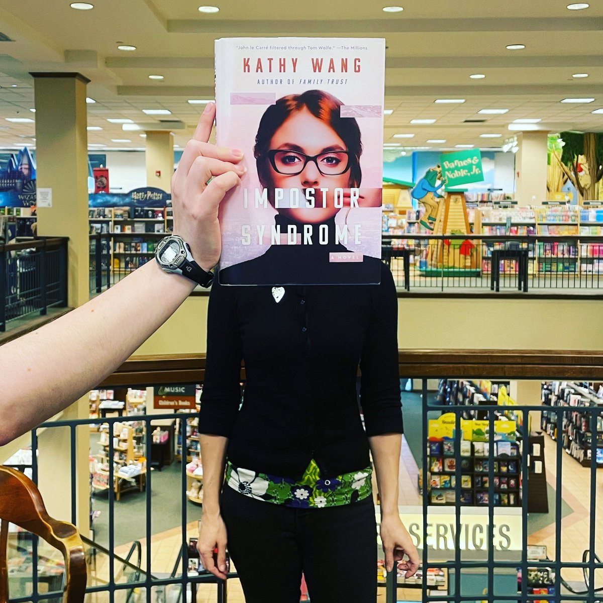 It’s #bookfacefriday #bibliophile ! 📖 🕵️‍♀️ This is a #pageturner #spynovel with a healthy dose of #satire and #feminism… we couldn’t put it down! 📚♥️ #bn #bnbuzz #mybn #bookface #bookfacelicious #feminist #feministfriday #feministfiction #fiction #pageturners @customhousebks