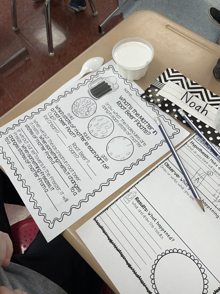 DawnWasem's tweet photo. Wrapped up our Science unit on Matter with one last investigation: Root beer floats! Driving question: What causes change in matter? #thirdgrade #science https://t.co/jR8OLc3llJ