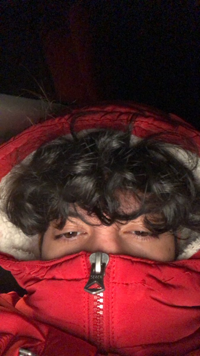 samuelhuncho_'s tweet photo. Pov stai per toccare la soglia dell ipotermia. #fafreddo #vogliamolestate https://t.co/44ZlLeyXIZ