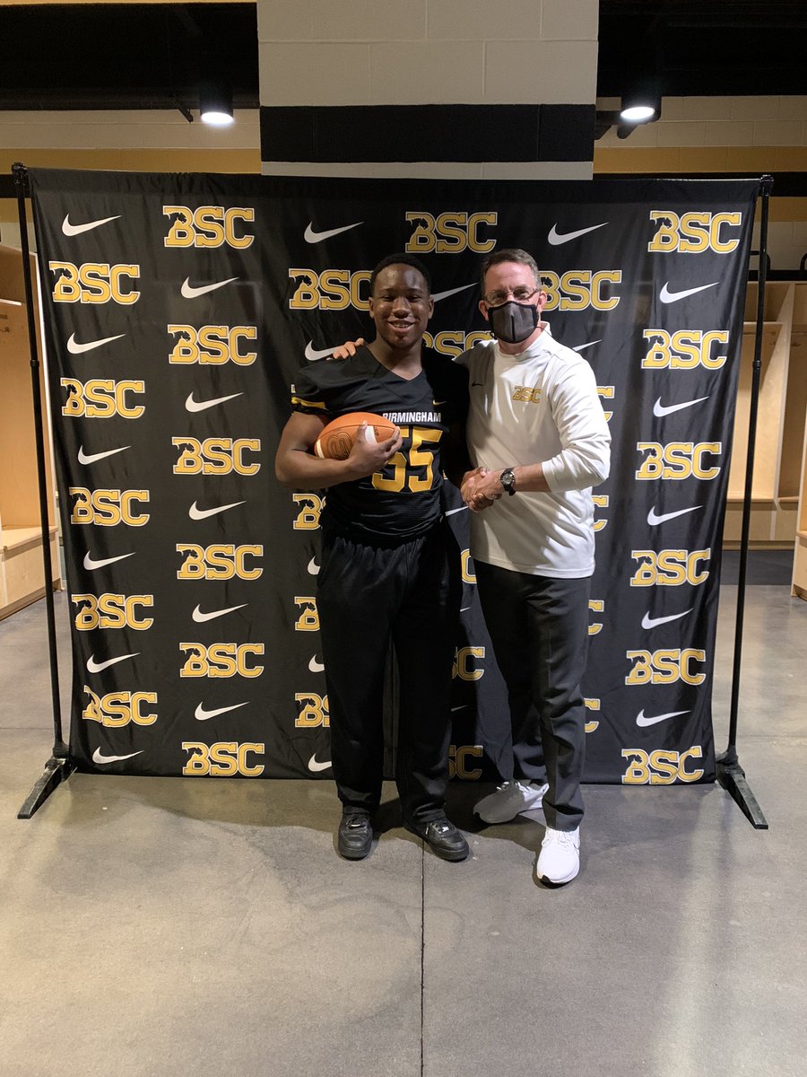 Bruce Davis Jr. tweet media