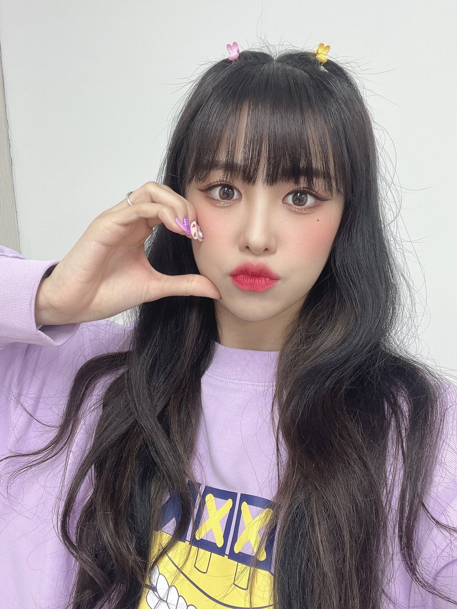 010222com's tweet image. ➳♡ 제 심장은 끝없이 뛰고 있어요 ˚₊✩‧₊