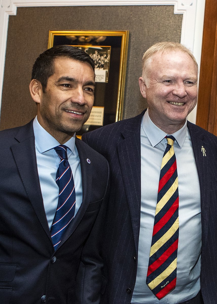 RangersFC's tweet photo. 💙 Giovanni van Bronckhorst &amp; Alex McLeish at Ibrox. https://t.co/obqb226cym