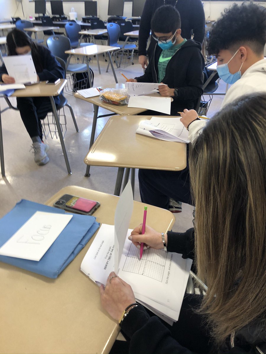 Mrs. Ferrara tweet media