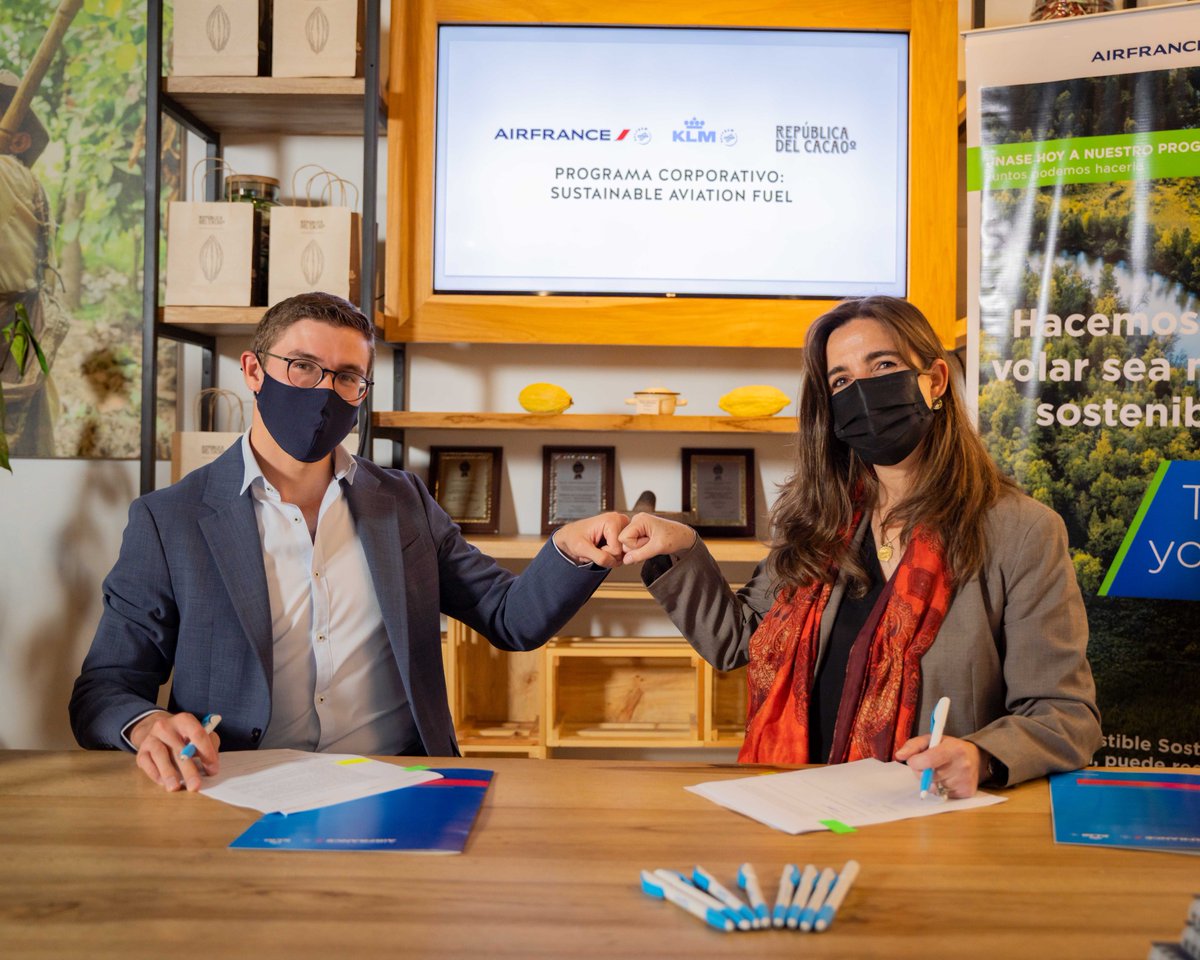 Felicitamos a nuestra empresa afiliada <a href="/RepdelCacao/">República del Cacao</a> por asociarse al programa corporativo de Combustible de Aviación Sostenible -SAF de <a href="/AirFranceKLM/">Air France-KLM Group</a>, la compañía ecuatoriana contribuirá a la reducción del 100% de las emisiones de CO2 generadas por los viajes de sus ejecutivos.