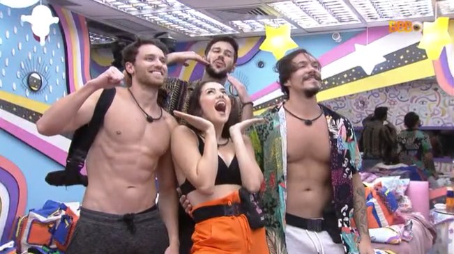 rigelxs's tweet photo. a imagem perfeita pra ir deixando preta e branca

#bbb22 #RedeBBB https://t.co/7L2RM7Wjjx