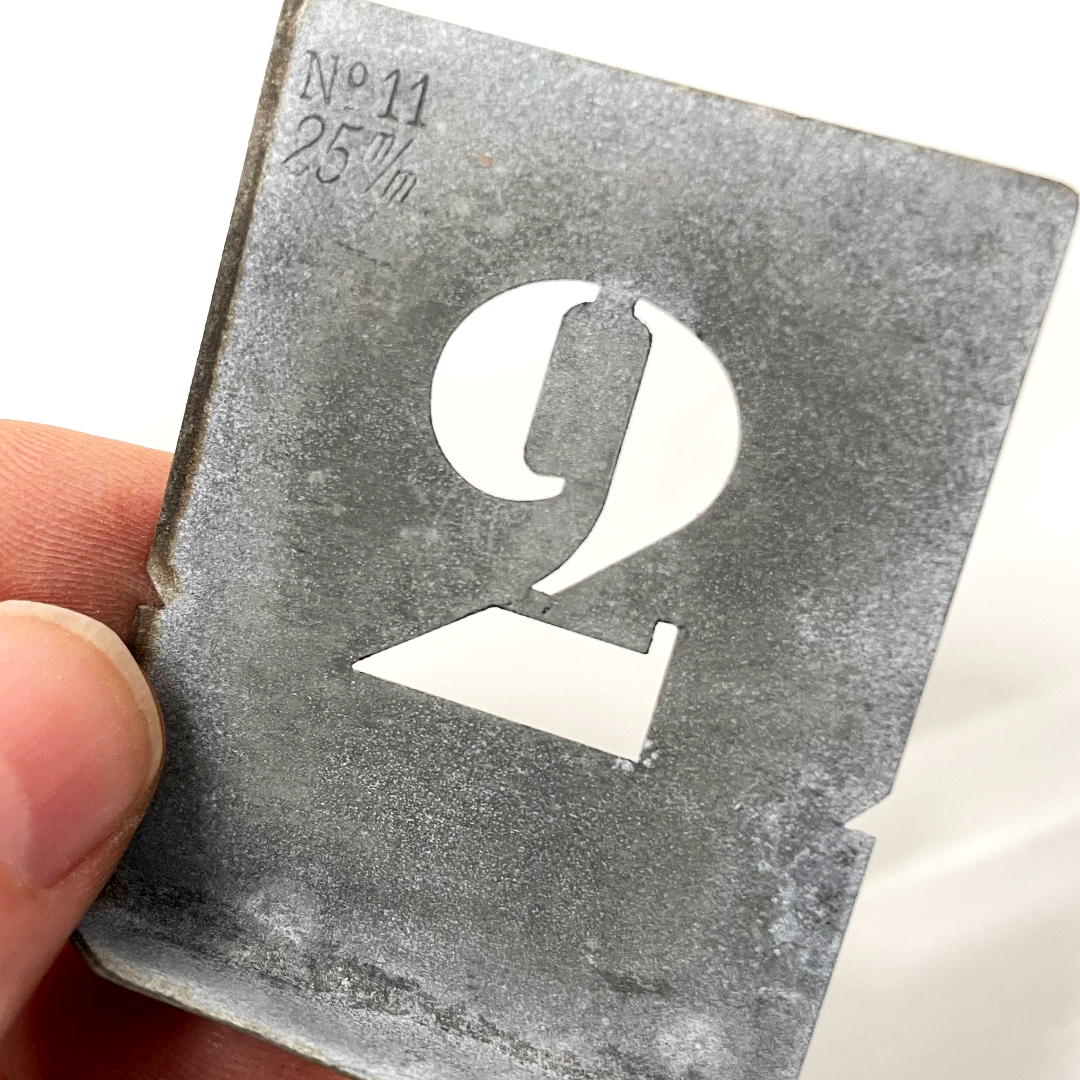 Letterform Archive tweet media