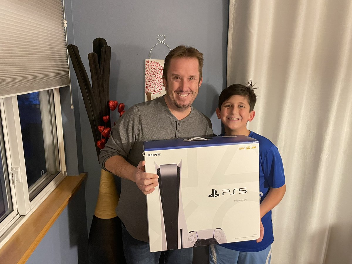 JJohnj71's tweet photo. Thank you so very much @jakerandall for helping me FINALLY get a PS5 for my son and I.!! Hopped on at 5:00 this morning and it took about 60 “Place my Order” attempts at 6:30, but it finally paid off. Thanks brother from my very grateful son and I…. https://t.co/hinUR7t4Gz