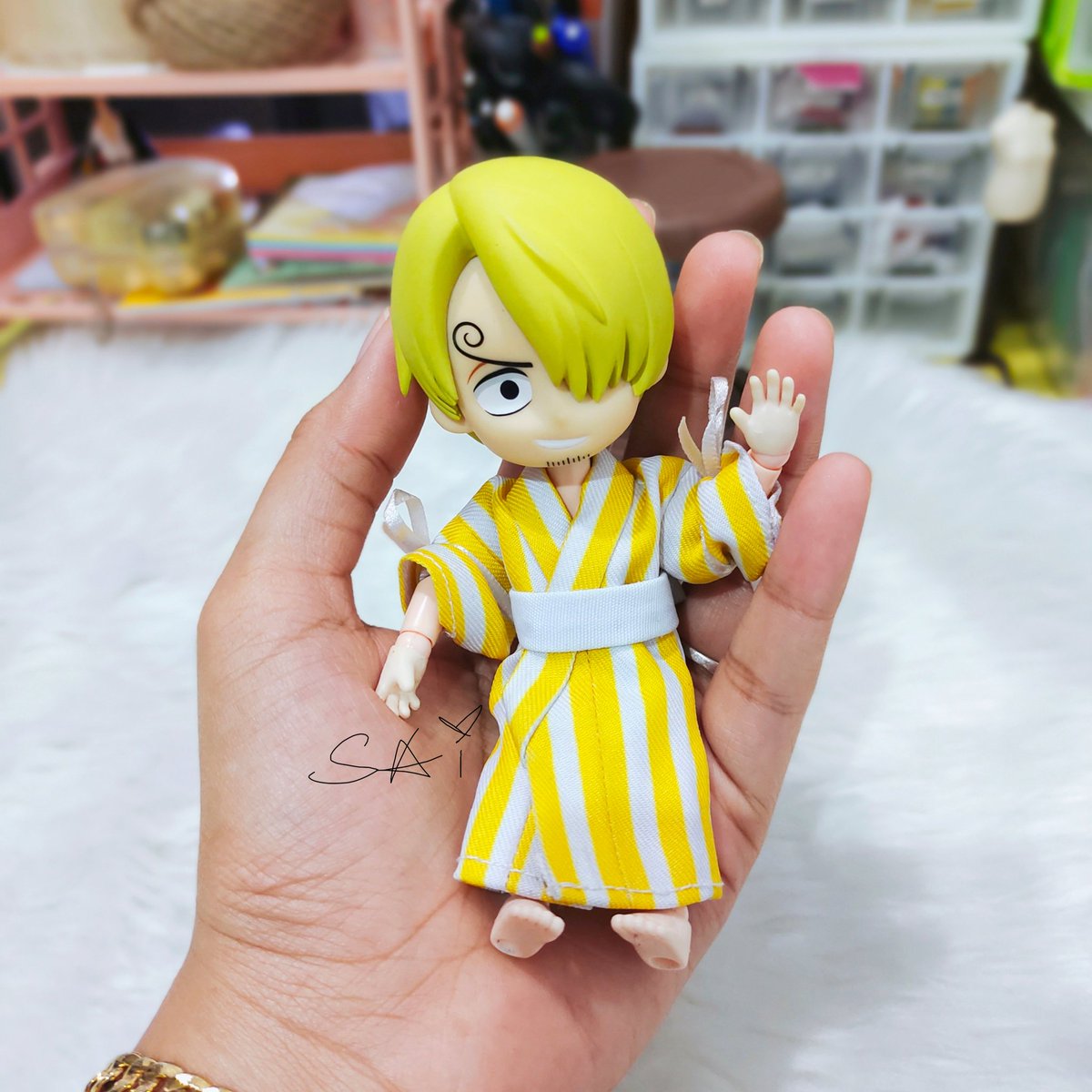 ShopAishiterouu's tweet photo. Vinsmoke Sanji WanoKuni outfit 🚬💛

#ONEPIECE #Sanji https://t.co/95psRvcocz