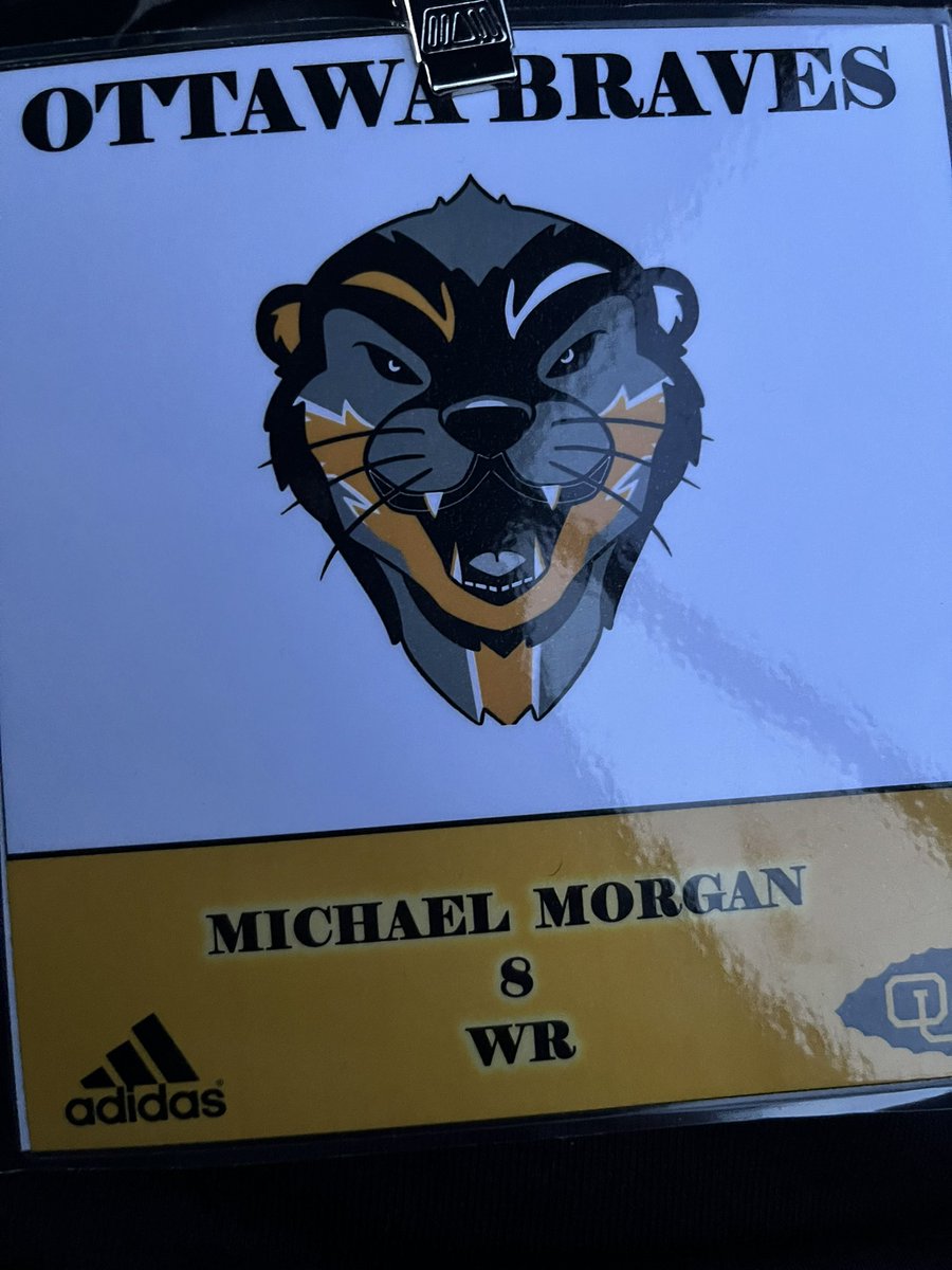 mmorgan784's tweet photo. Thank you to @CoachHennes @OttawaUFootball for the visit today @CoachKunz59 @BengalFB @DeepDishFB @EDGYTIM https://t.co/rFL1flPaHw