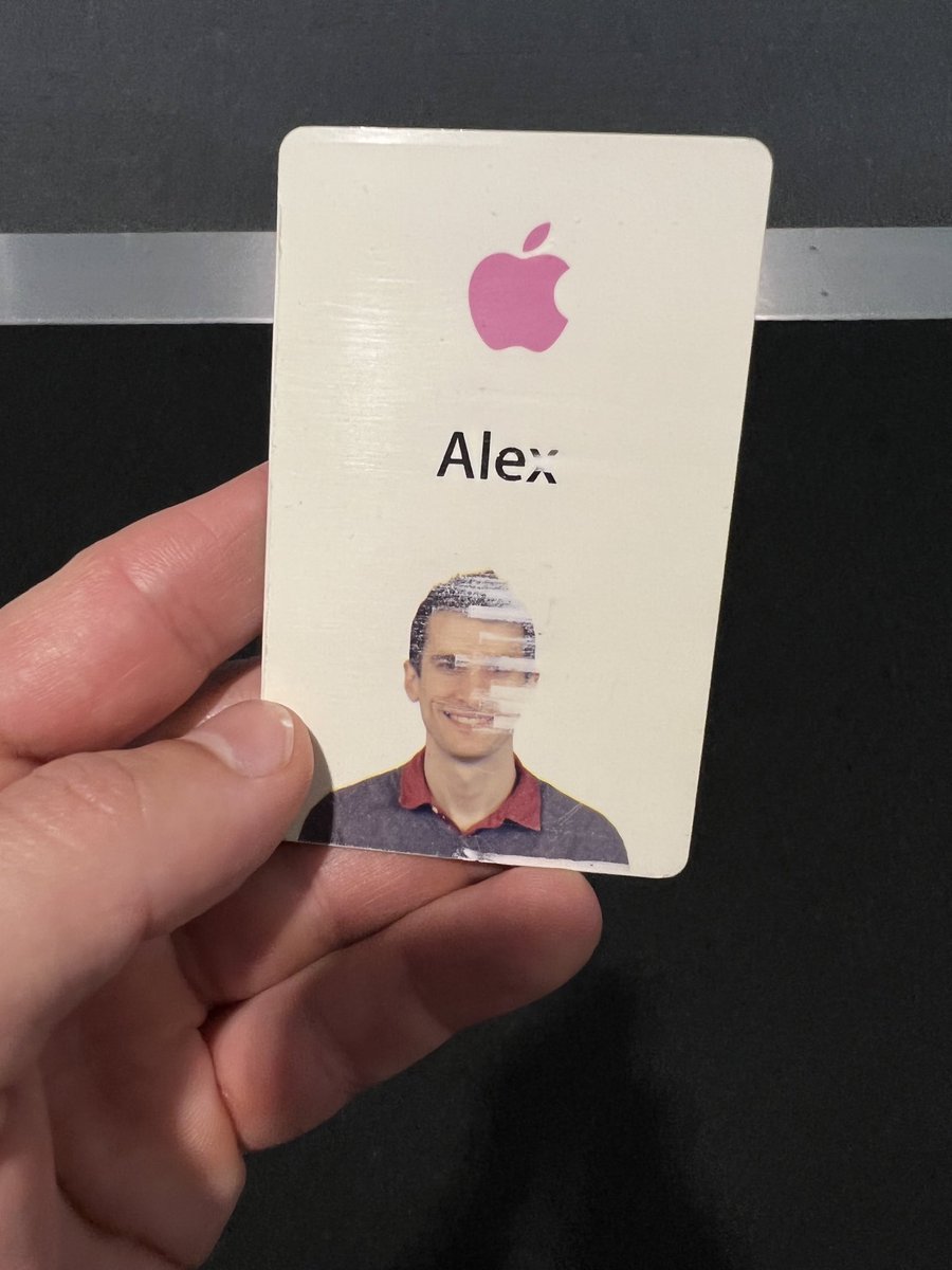 Alexandre Bertails tweet media