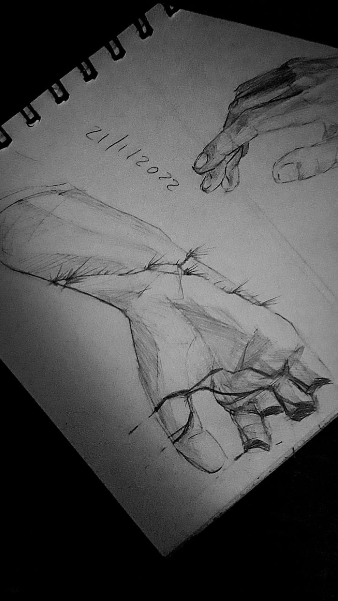 msintilde's tweet photo. día 9/X

no entraban los dedos en la hoja así que se los corté ajjds

#sketch #drawing https://t.co/3GGJO0zoKf