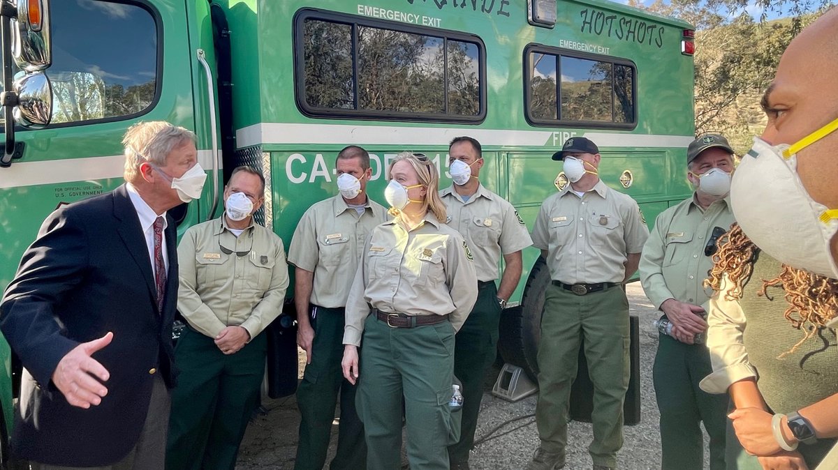 As our fire seasons grow in length and intensity due to climate change, so too does the demand on our wildland firefighters. Please join me in thanking the dedicated members of the @ForestService who are on the ground, doing the work.