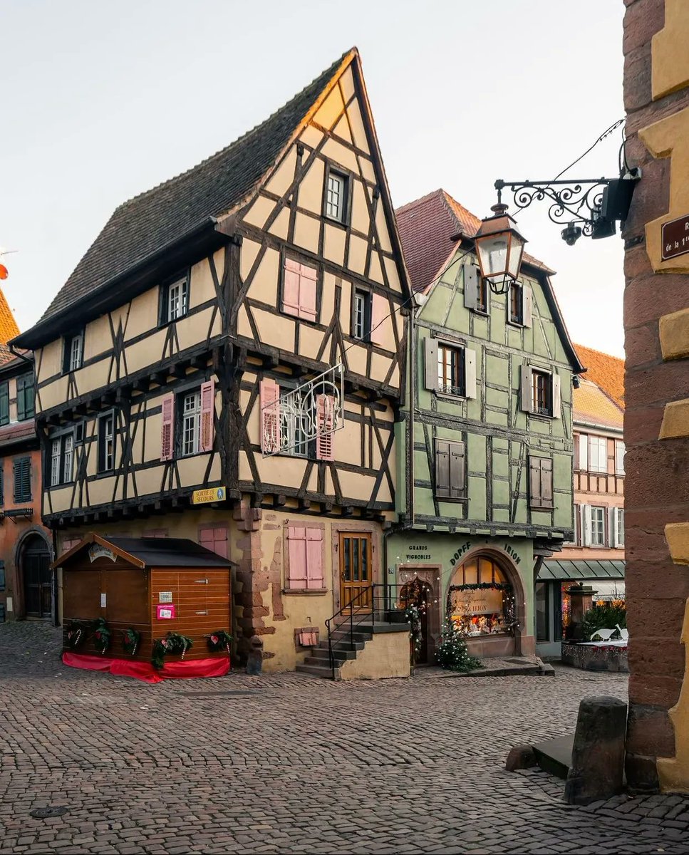 TravelVida's tweet photo. Riquewihr, France 🇫🇷
📸: magictiron | IG https://t.co/ltQAj0YoY7