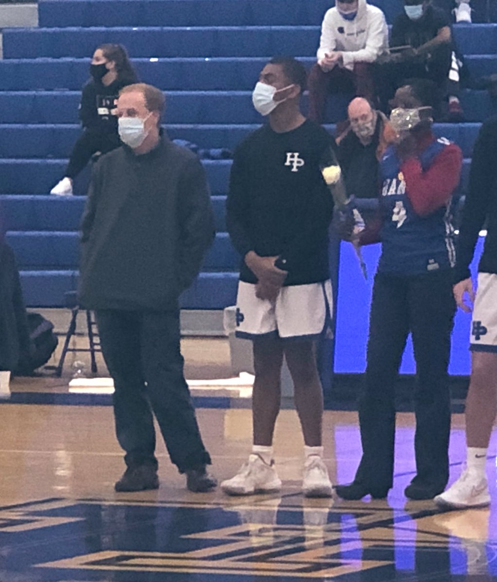 Congrats on their Senior Night to <a href="/HighlandPark_FB/">Highland Park Football</a> alums Evan Bloom and Ivan Gilbert!