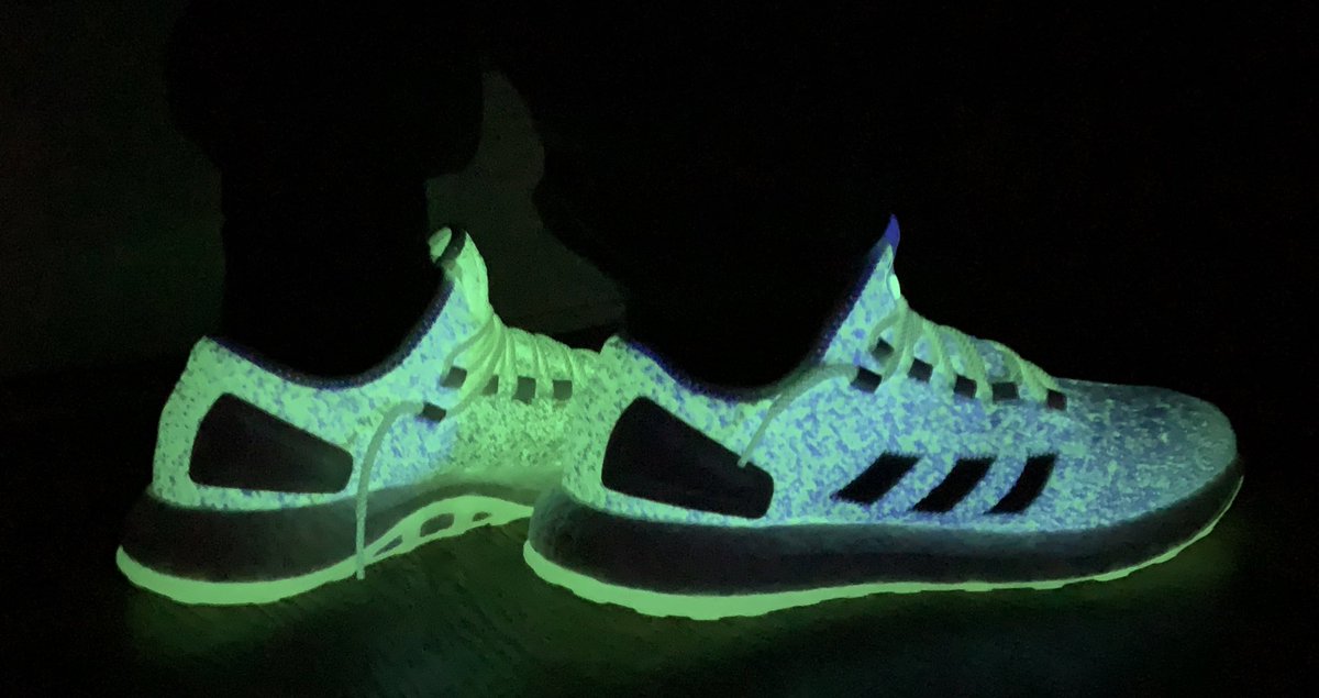 BigDmilz's tweet photo. Currently on foot: The @adidas Pure Boost Consortium/Sneakerboy/ @WishATL “Jellyfish”. I got these on for the birthday of the late Jam Master Jay (He would’ve been 57 today). RIP 🙏🏾 #myadidas #jmj4ever #QuarantineDripCheck https://t.co/XGnf4C16Cx