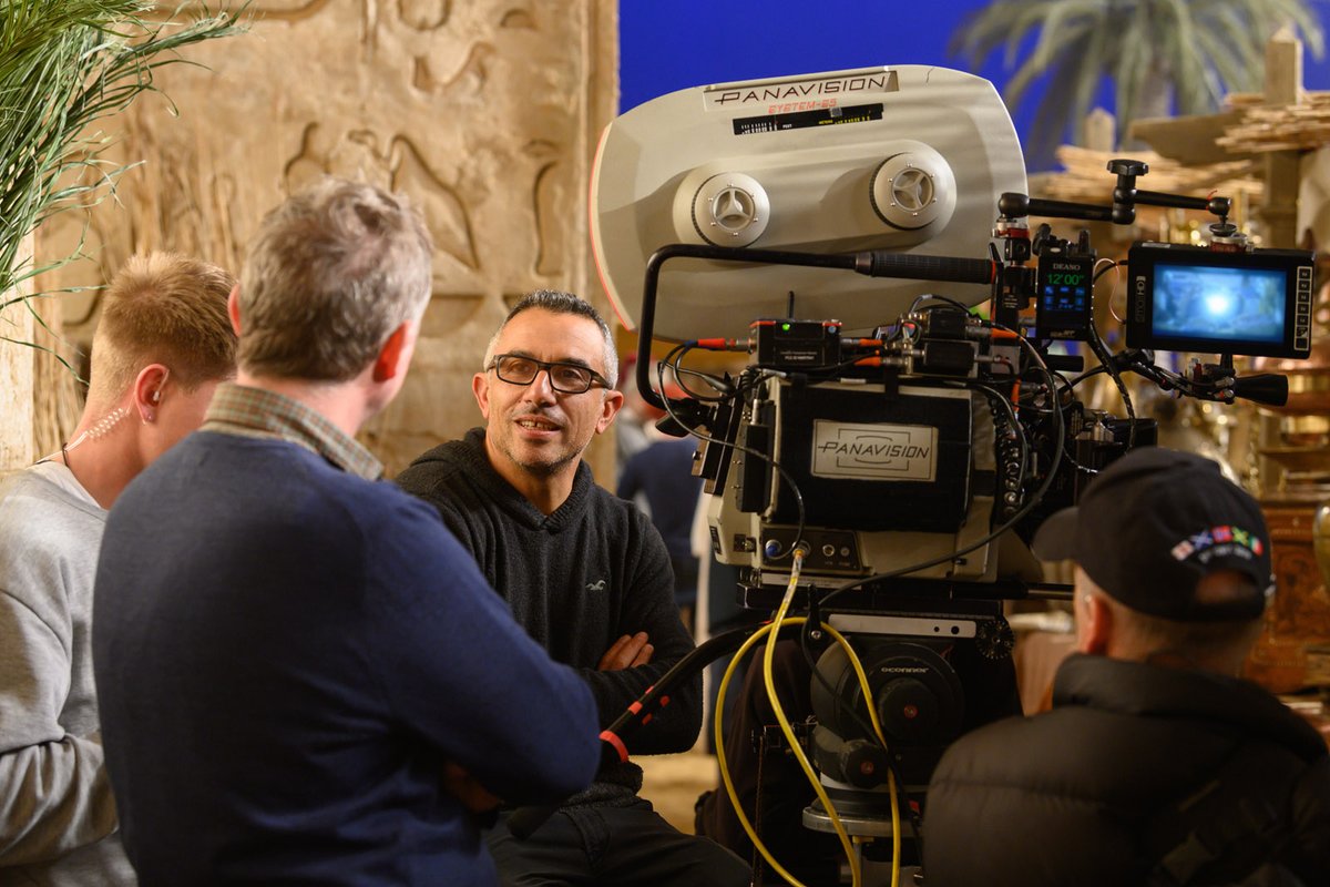 16x9inc's tweet photo. 2 Noga Arms and three 16X9 Cinelocks being used on the set of Death on the Nile (2022 film) ๐๐ต๏ธโโ๏ธ Directed by Kenneth Branagh, Cinematography Haris Zambarloukos
Photo:British Cinematographer Magazine
#noga #nogaarms #16x9 #cinelock #cameragear #cinematography https://t.co/tZEACEs2LR