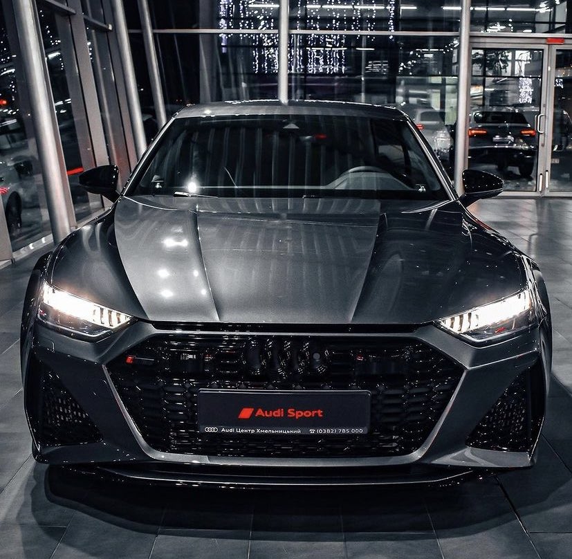 LuxuryCars365's tweet photo. Audi RS7 ♠️ https://t.co/MpPVQEHuDq