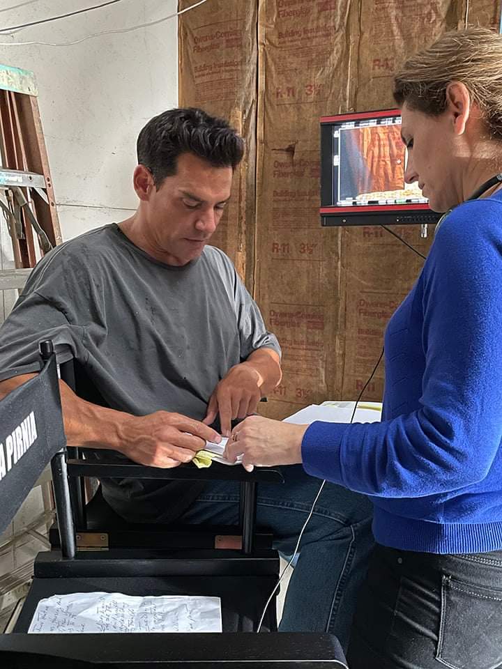 DianaArce23's tweet photo. "🎬🎞Rolling 📣 Jeff Fahey y Cristián delaFuente #switchup ⬆️🎬" 😍😍😍 https://t.co/8pD6cCjmRd