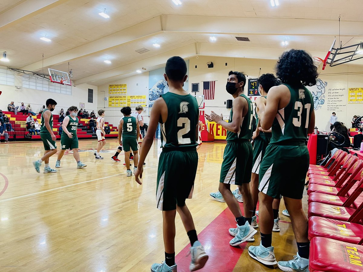 alisalhoops's tweet photo. Congrats to our Freshmen Boy’s Basketball team for their 49-39 victory over Pacific Grove tonight. Go Trojans! 🏀🖤 https://t.co/H8N3l2G1zv