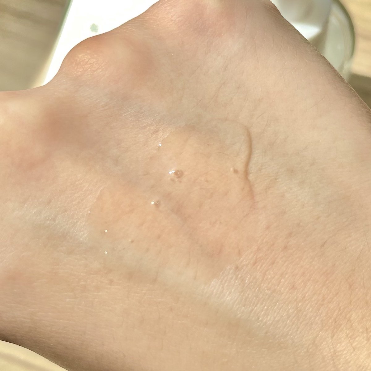 aris0907_'s tweet photo. เซรั่มround labจึ้งจริง ตัวนี้จะเป็นamplue ช่วยเรื่องผิวอิ่มน้ำกับความชุ่มชื้น ใช้แล้วผิวฉ่ำมาก��กก เป็นเลิฟเลยอะ🥺💖 เหมือนดื่มน้ำวันละ3ลิตร ใครผิวแพ้ง่ายก็ใช้ได้นะ ส��รสกัดอ่อนโยนมากๆ เซรั่มสีใสไม่มีกลิ่น ทาเพลินมากกกผิวเงากริ๊งงงง☺️✨ #HowtoPerfect #ไว้รีวิวห้ามขายของโว้ยย https://t.co/7PlExyufIr