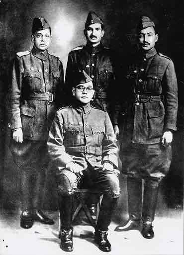 BattaKashmiri's tweet photo. Did 'they' tell you that an 'Indian Leader' called Netaji as War Criminal and spied about him to Britishers ? https://t.co/Z3N1GaIHOd